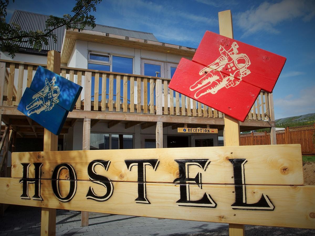 Husavik Hostel Exterior foto